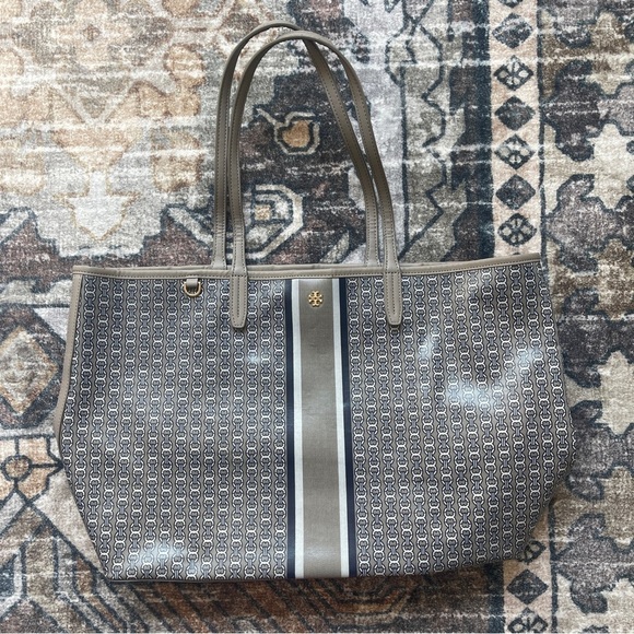 Tory Burch Handbags - Tory Burch Gemini Link Coated Canvas Open Top Large Tote gray blue